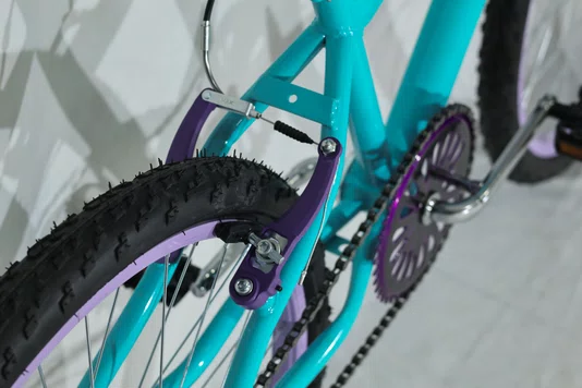 Bicicleta 24 Feminina Azul Claro Aro Alumínio Lilás