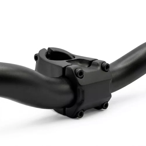 Kit Guidão Voador Grosso 31.8x680mm + Suporte Mesa Curta 7° 50mm